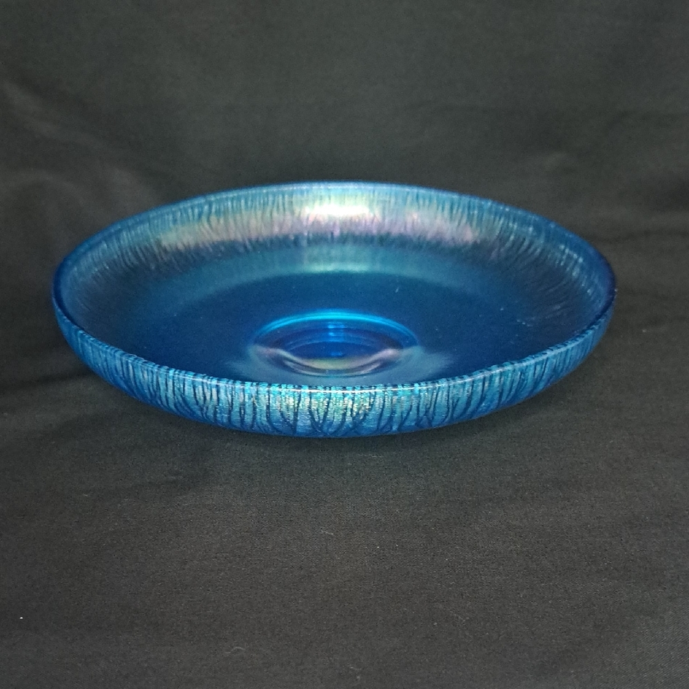 Fenton Stretch Blue Glass Bowl